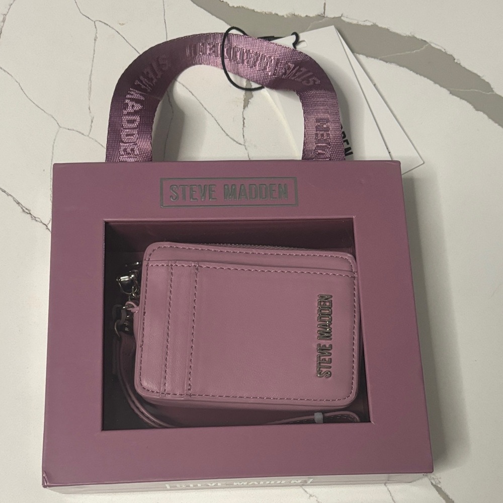 Steve Madden Mauve Wallet